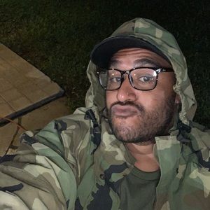 Meet your Posher, Solomon